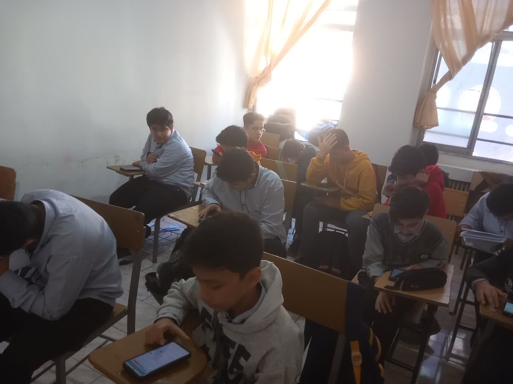 آزمون آنلاین سراسری در کل کشور در جهت  پیشرفت تحصیلی